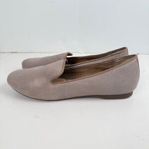 Kelly & Katie Loafer Flats Leather 10 Beige Snake Embossed Slip On "Peyton"